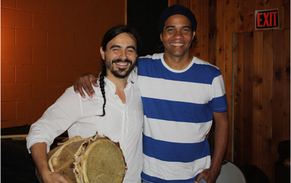Alberto Lopez (left) with Master artist Eduardo Martinez