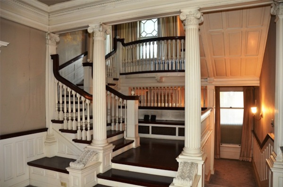 Save the Gill House!